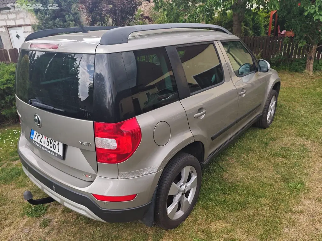 ŠKODA YETI, 2,0 TDi, 4x4, 103 KW - fotka 5