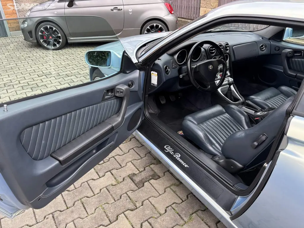 Alfa Romeo GTV 3.0 V6 24V - fotka 6
