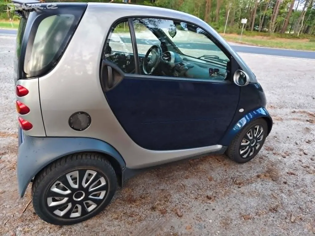 Osobní auto - fotka 3