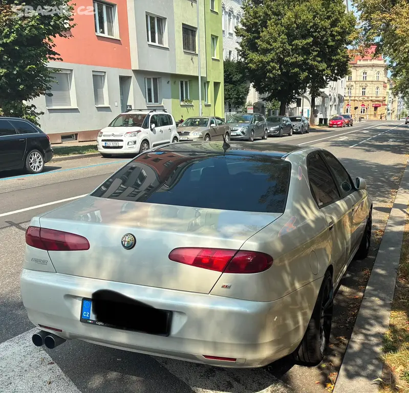Alfa Romeo 166 - fotka 4