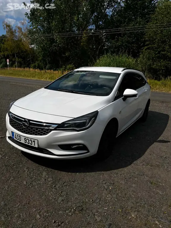 Opel Astra K Sports Tourer VELKÝ SERVIS