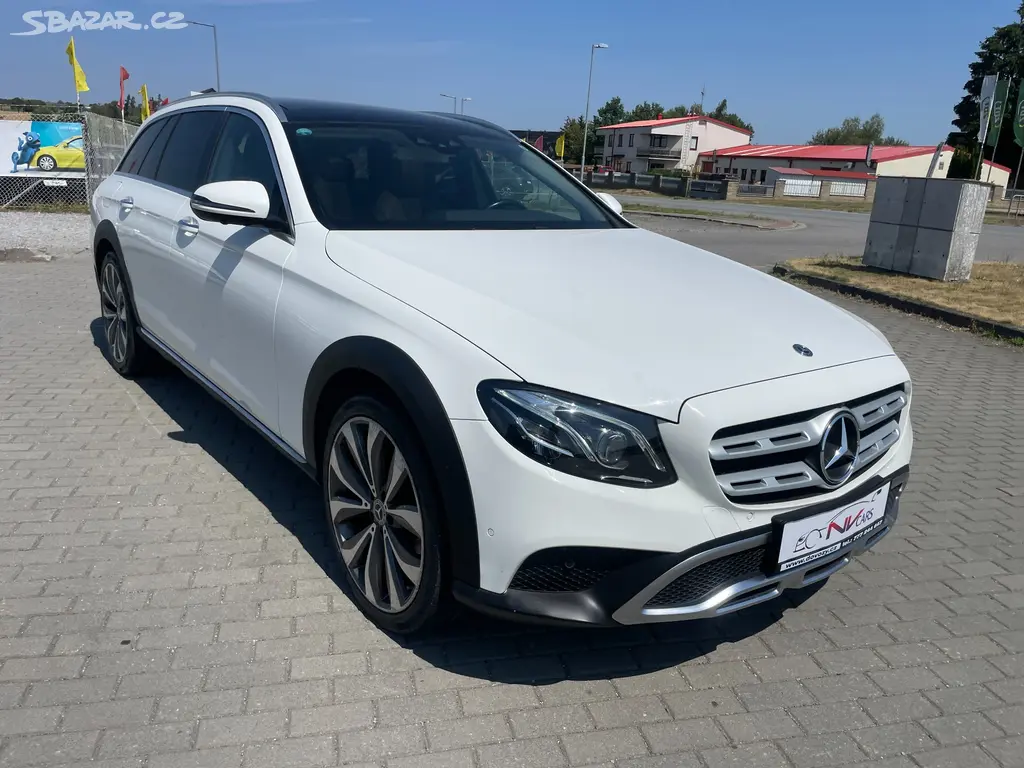 MERCEDES E220 143KW ALLTERREIN LED TAŽNÉ 2017 DPH - fotka 6