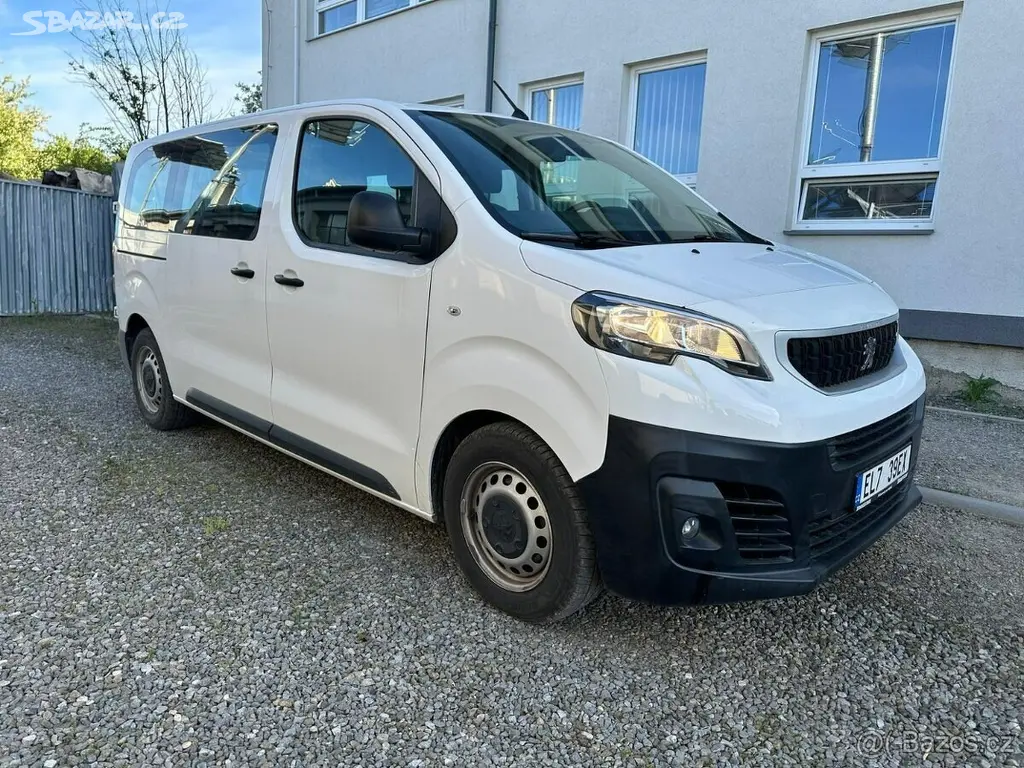 Peugeot e-Expert 9míst EV, 50kWh, DPH, 35tis km