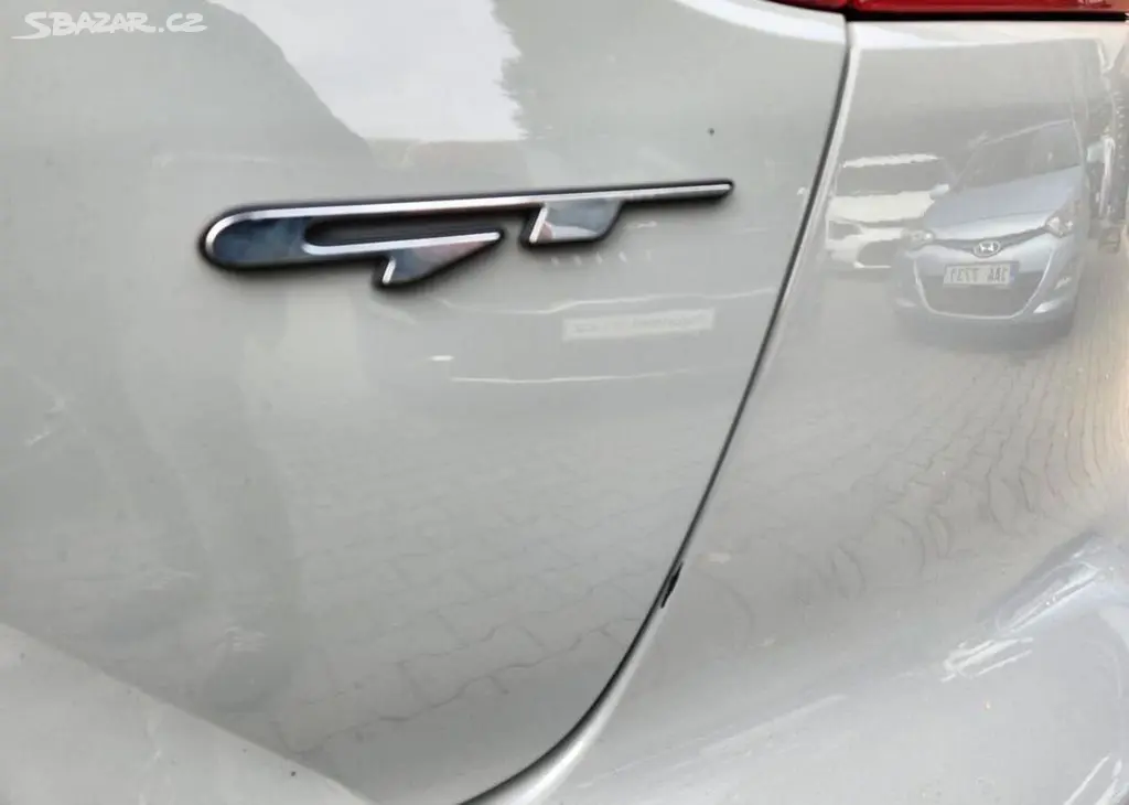 Kia Stinger 3.3-GT-RED KŮŽE-AUTOMAT - fotka 6