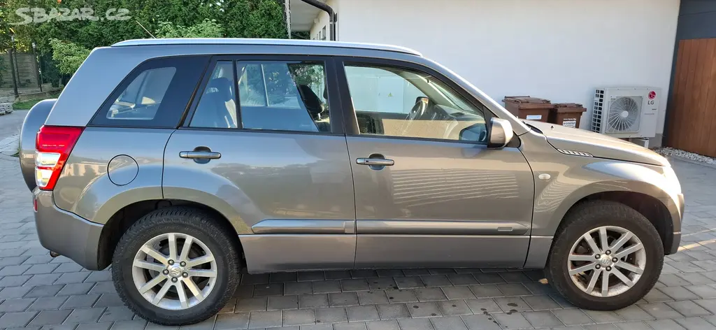 Suzuki Grand Vitara II Freestyle - fotka 6