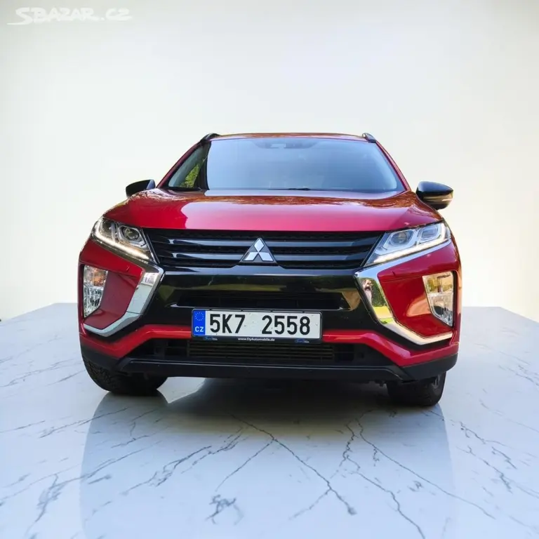 Mitsubishi Eclipse Cross, 2.2 DI-D 4x4, A/T - fotka 3