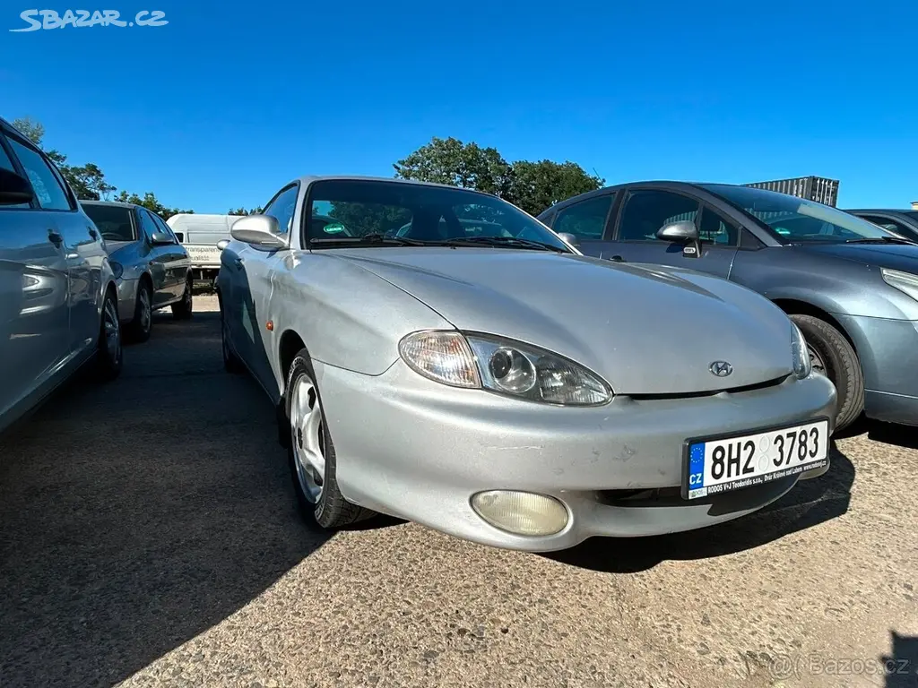 Hyundai Lantra Coupé 1.6 84 kW 197tisic,2 sady kol