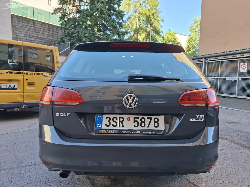 VW GOLF 7 VARIANT 1,2TSI 77KW - fotka 5