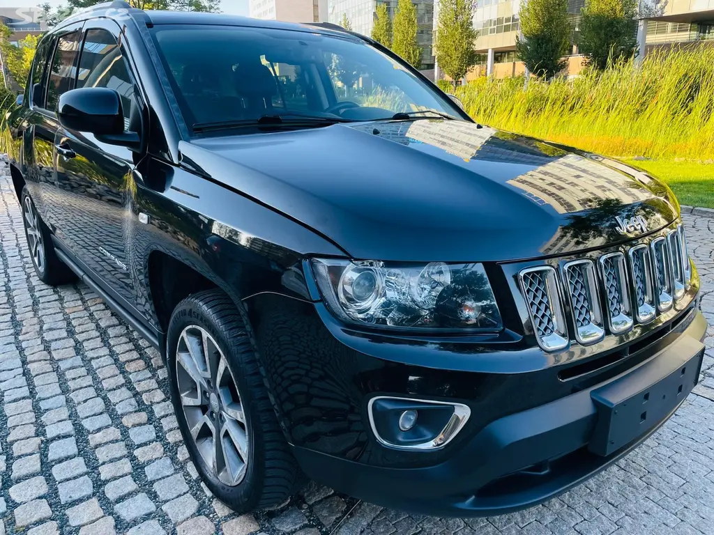 Jeep Compass, 2.4i 4x4 AUT KAMERA TAŽNÉ - fotka 6