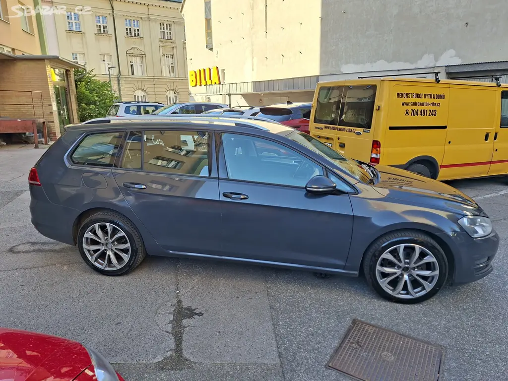 VW GOLF 7 VARIANT 1,2TSI 77KW - fotka 3