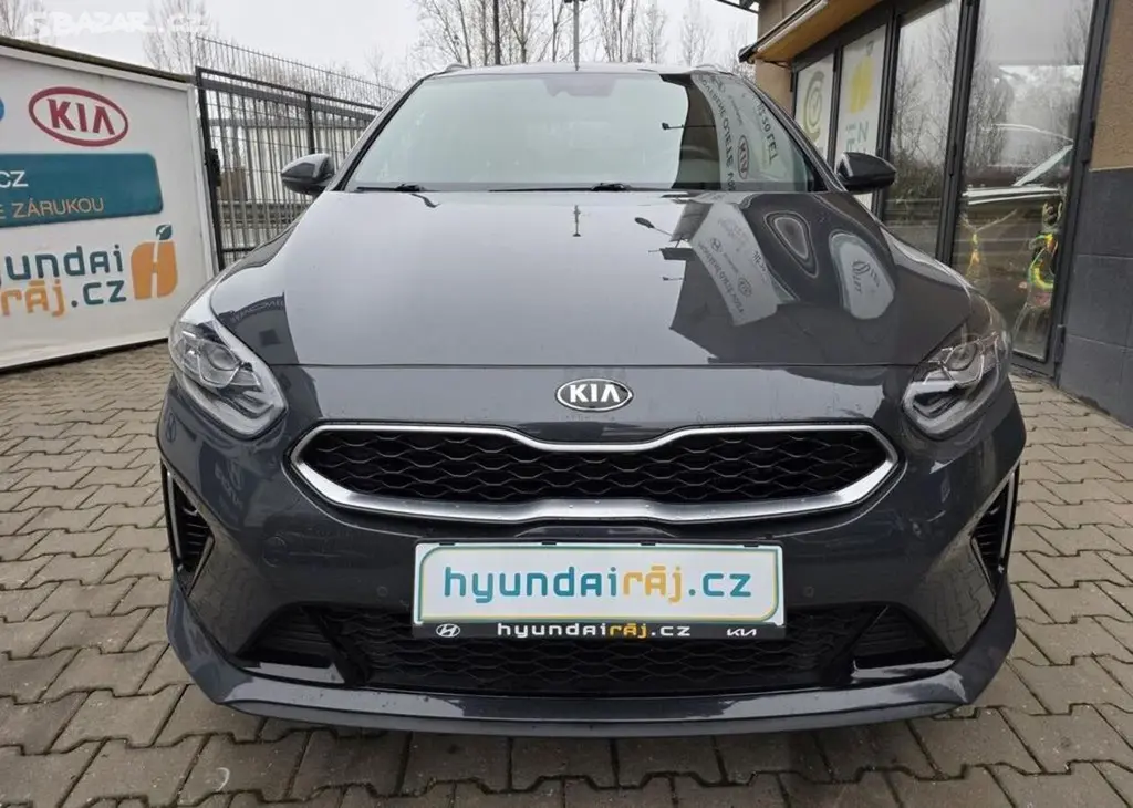 Kia Cee´d 1.6-GT-LINE-V ZÁRUCE