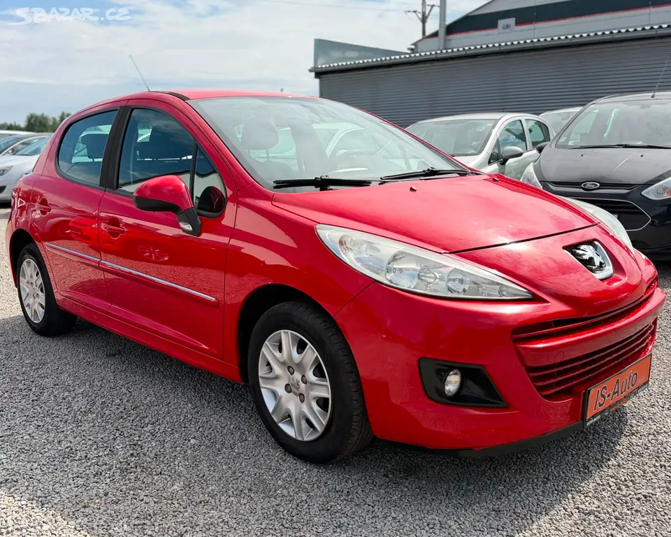 Peugeot 207 1,4 54 KW - fotka 2