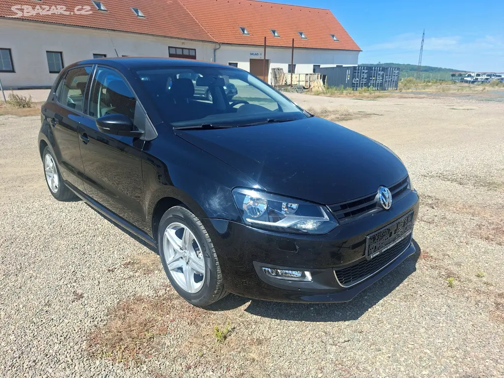 Volkswagen Polo-1.4 Tsi