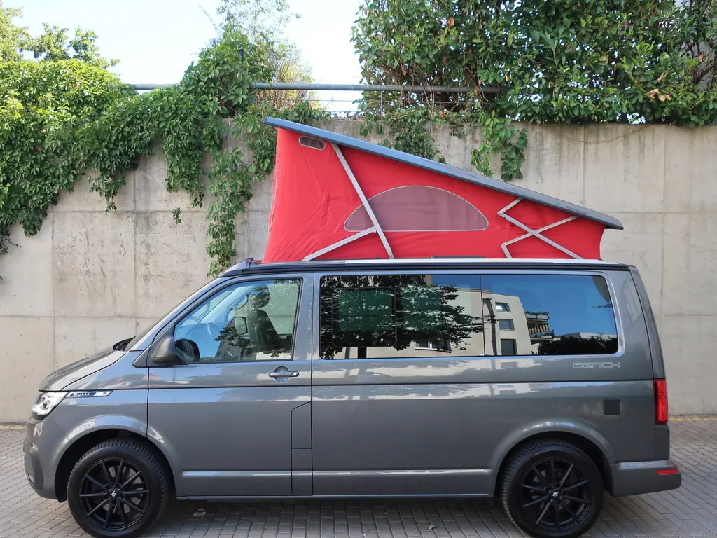 VW T6.1 CALIFORNIA BEACH/4MOTION/6ST.MANUÁL/110KW - fotka 2