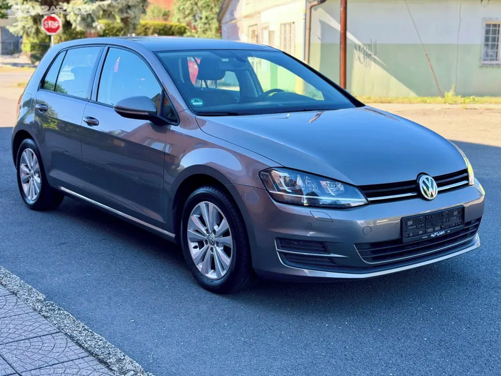 Volkswagen Golf VII 1.4 TSI 92kW rok 2015 Tažné - fotka 2
