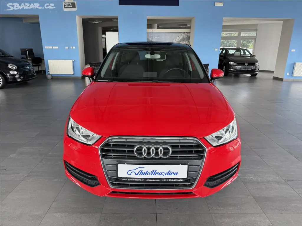 Audi A1, 1,0 TFSI SPORTBACK ULTRA - fotka 2