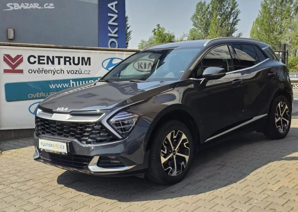 Kia Sportage 1.6-HEV-V ZÁRUCE-NÍZKÉ KM - fotka 4