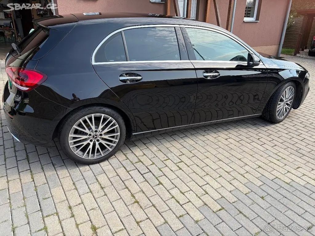 Mercedes-Benz Třídy A A180d originál 5let záruka - fotka 5