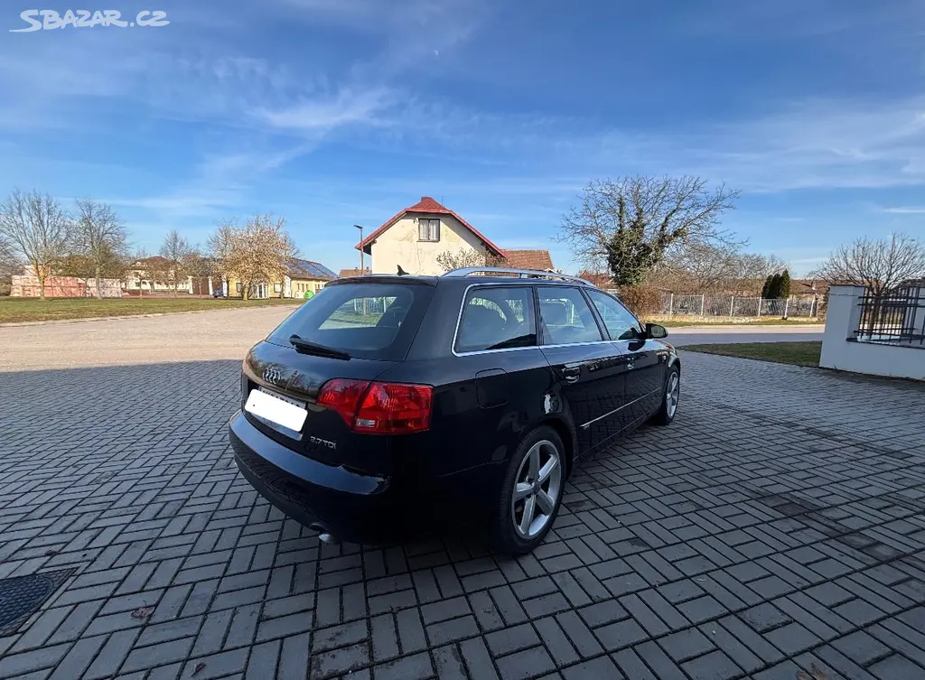 Audi A4 Avant 2.7 TDI 132 kW S line - fotka 4