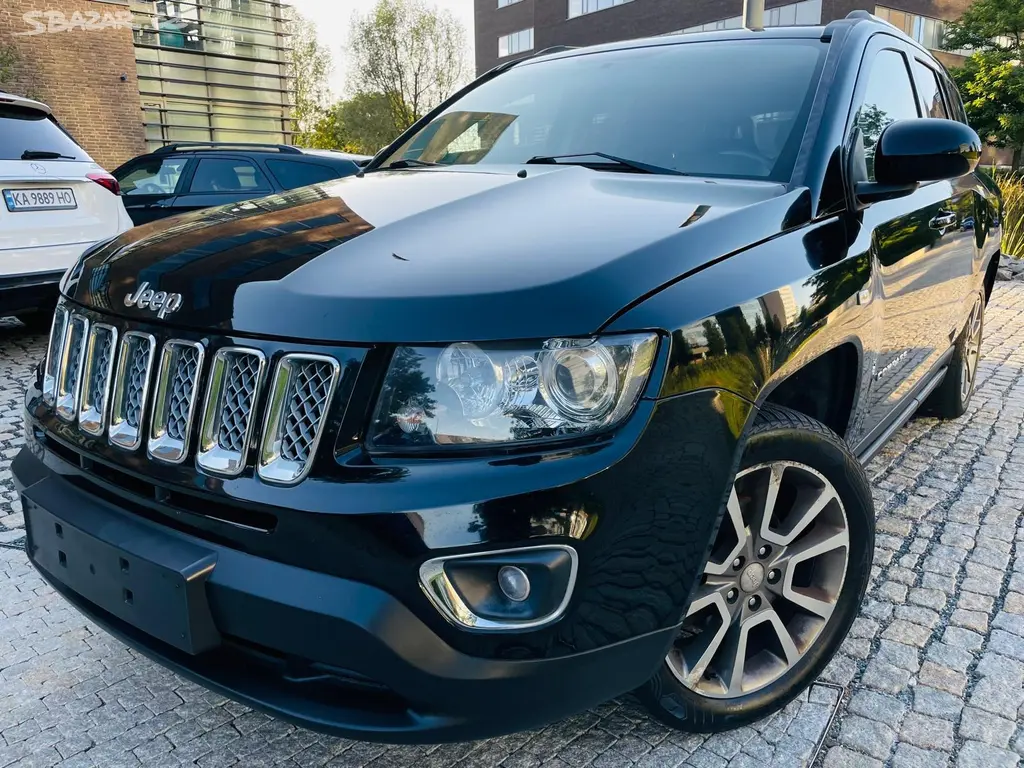 Jeep Compass, 2.4i 4x4 AUT KAMERA TAŽNÉ - fotka 2