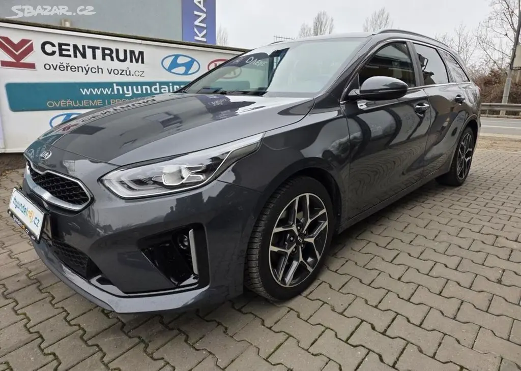 Kia Cee´d 1.6-GT-LINE-V ZÁRUCE - fotka 4