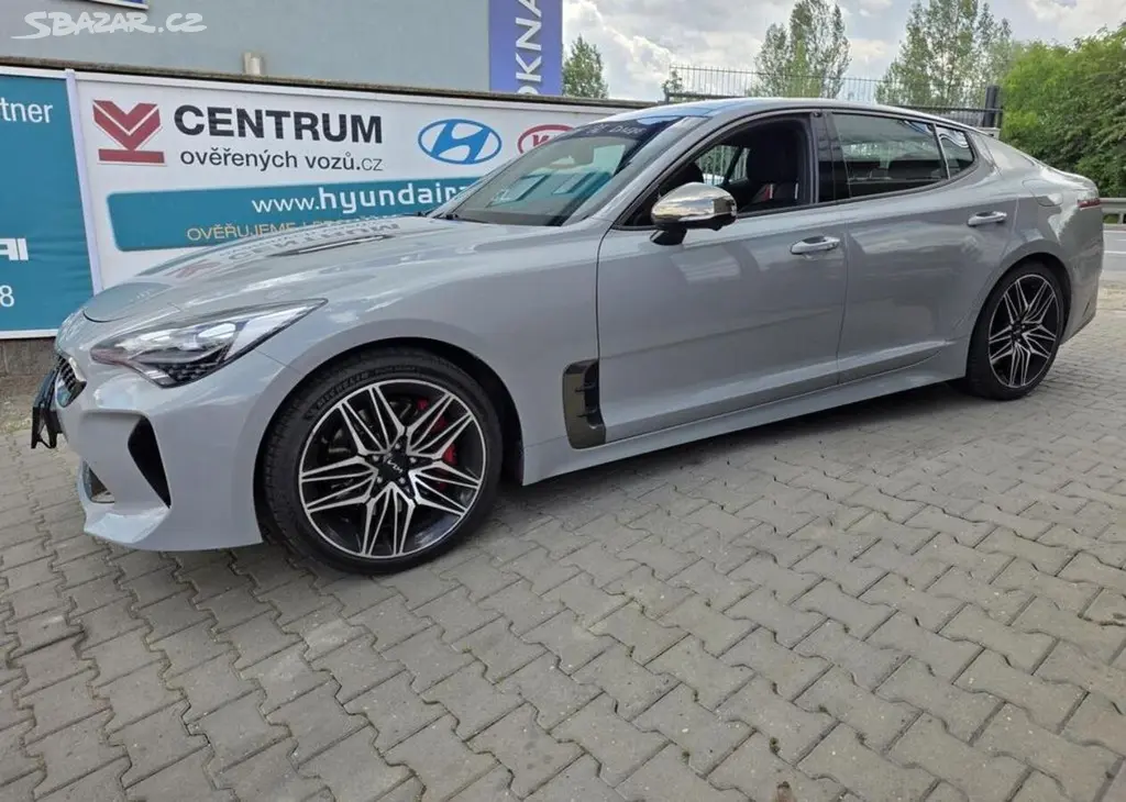 Kia Stinger 3.3-GT-4x4-V ZÁRUCE - fotka 5