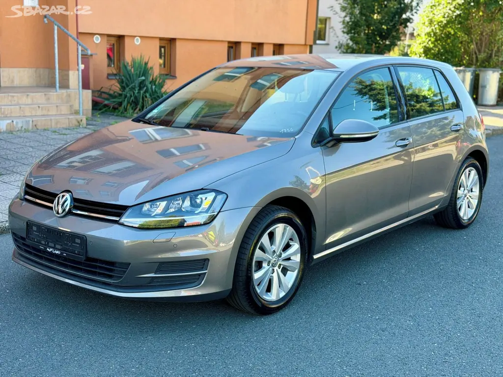 Volkswagen Golf VII 1.4 TSI 92kW rok 2015 Tažné