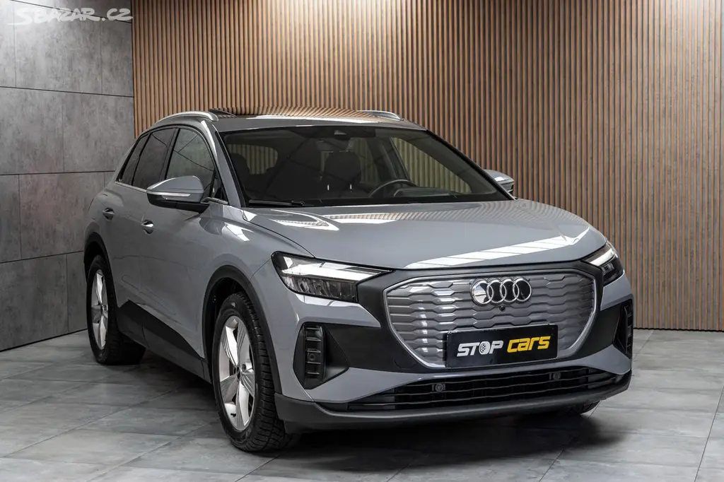 Audi Q4 e-tron, 45*82kWH*QUATTRO*SoH92%*ČR 1.M - fotka 3