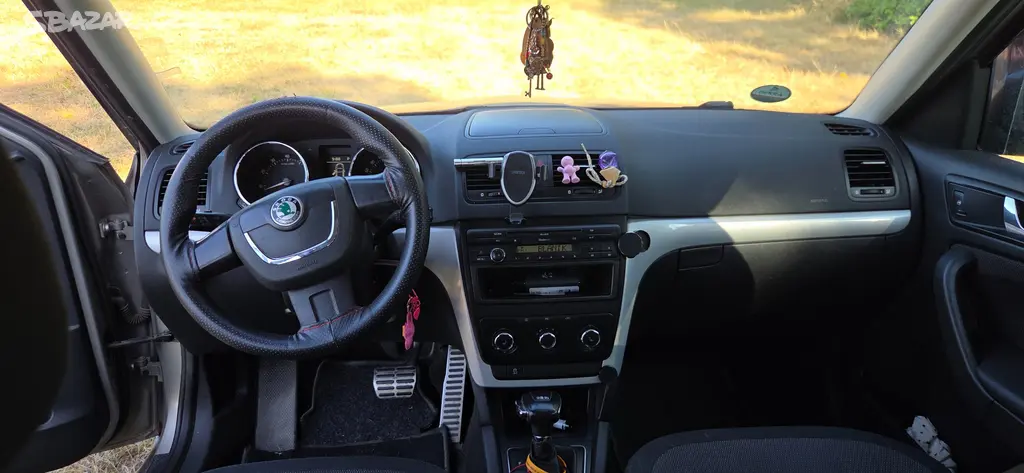 Škoda Yeti 1.2tsi benzin automat - fotka 5