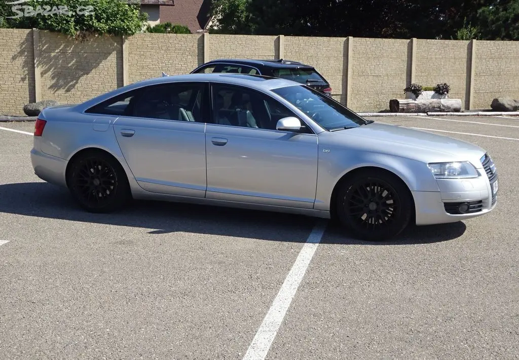 Audi A6 3.0 TDI QATTRO (171 KW)r.v.2007 - fotka 2