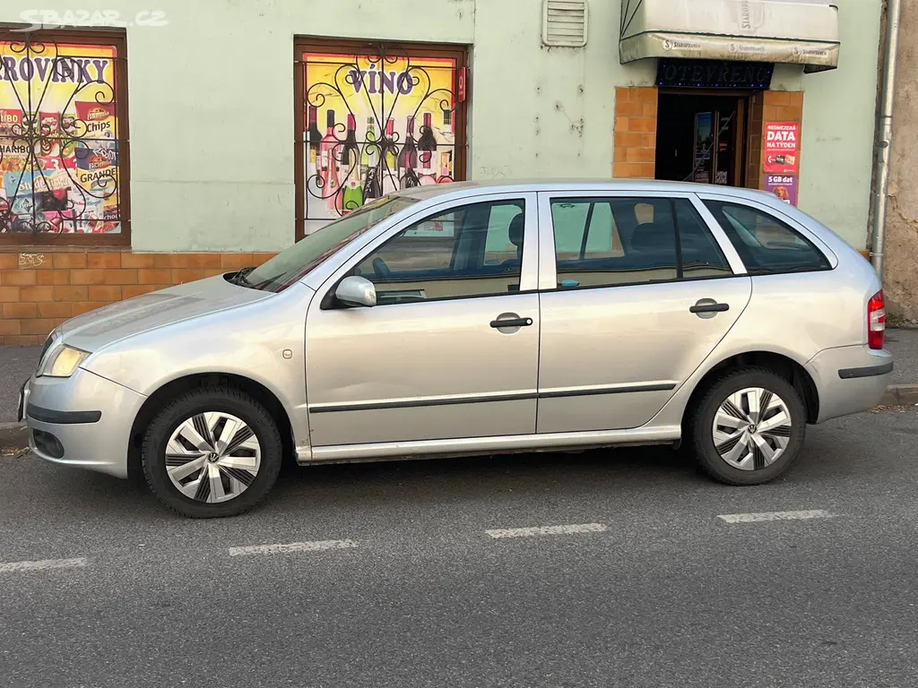 Škoda Fabia Combi - fotka 3