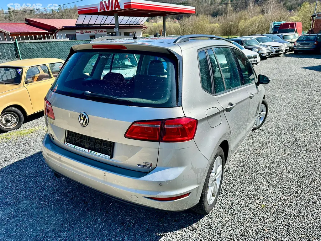 Volkswagen Golf Sportsvan 1.6 TDI, servisní kniha - fotka 4