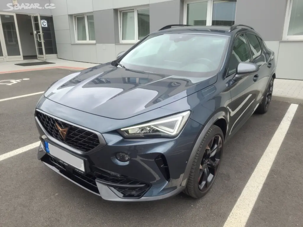 Cupra Formentor VZ 2.0 TSi/180kW - DSG,TZ,.... - fotka 3