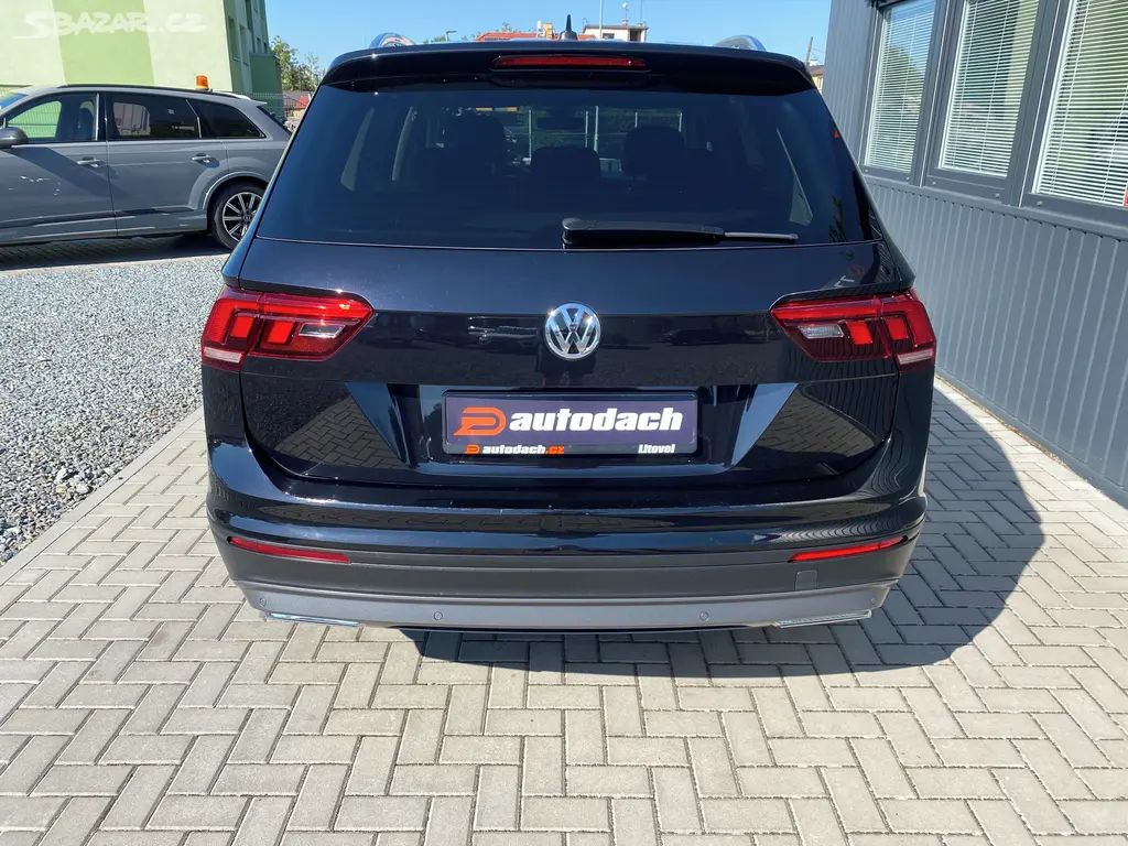 Volkswagen Tiguan Allspace, 1.4TSI 110KW -ALLSPACE- DPH - fotka 4