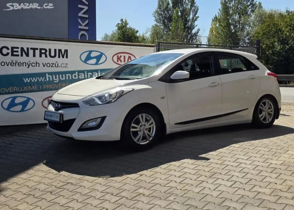 Hyundai i30 1.4-1.maj.-LPG-TAŽNÉ-KLIMA - fotka 4