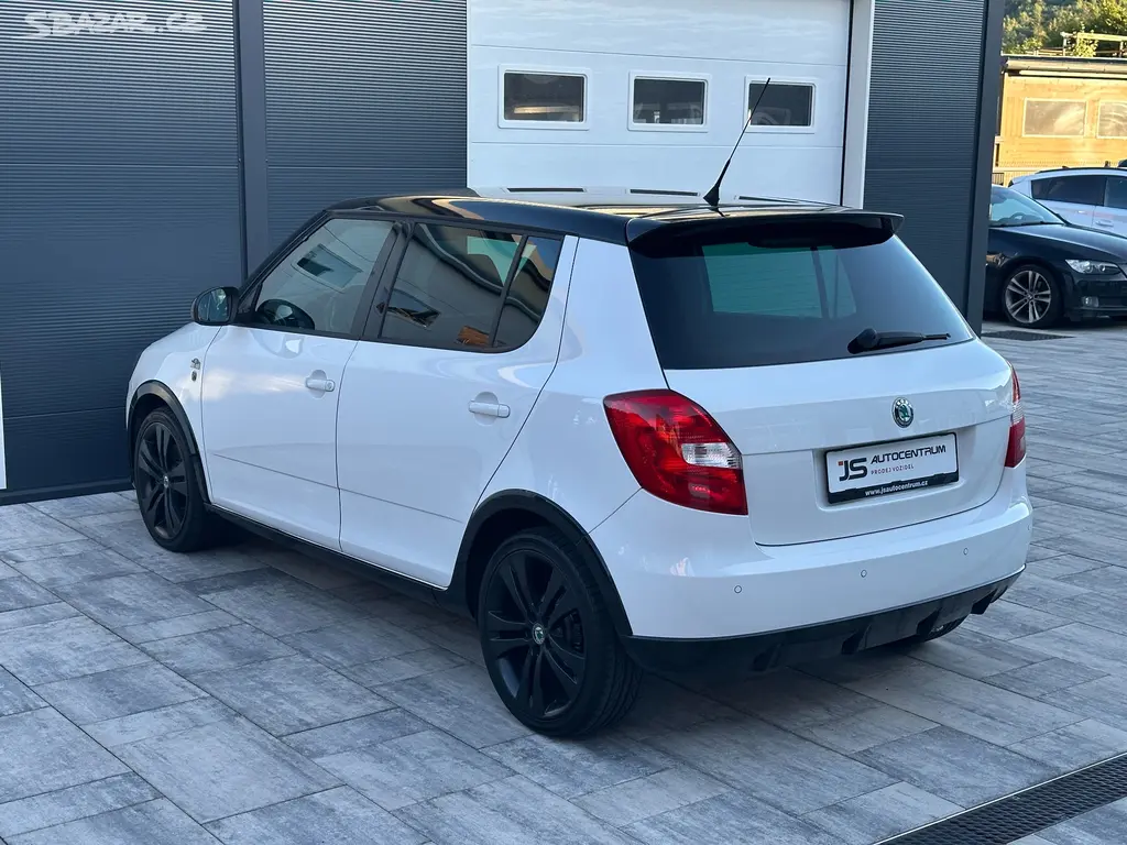 Škoda Fabia 1.2i TSI 105PS Monte Carlo - fotka 6