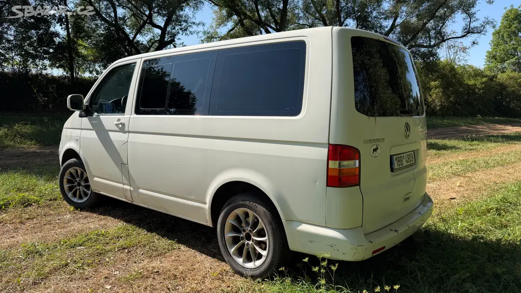 VW T5 Caravelle 2009 2.0 benzín + LPG - fotka 4