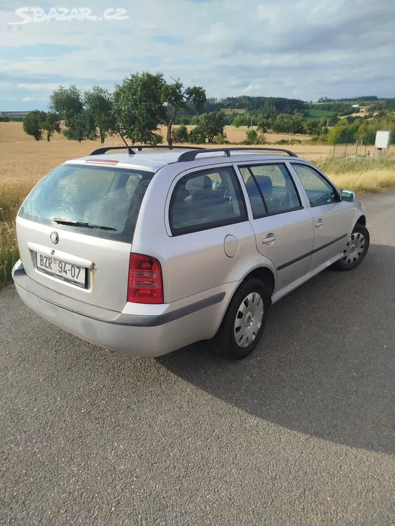 Škoda Octavia combi 1.9 tdi - fotka 3