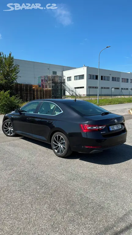 Škoda Superb 3,4x4, Laurin & Klement 2.0 TDI 140kW - fotka 2