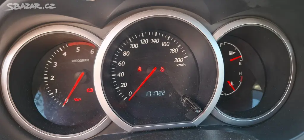 Suzuki Grand Vitara II Freestyle - fotka 3