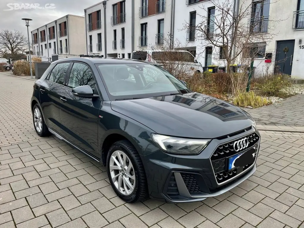 Audi A1 sportback Sline 30 TFSI virtual