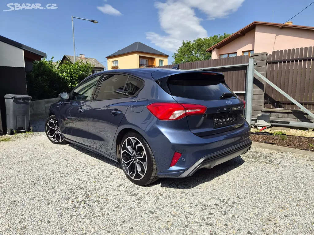 Ford Focus 1.0 EcoBoost (92 kW) ST-Line Automat - fotka 3