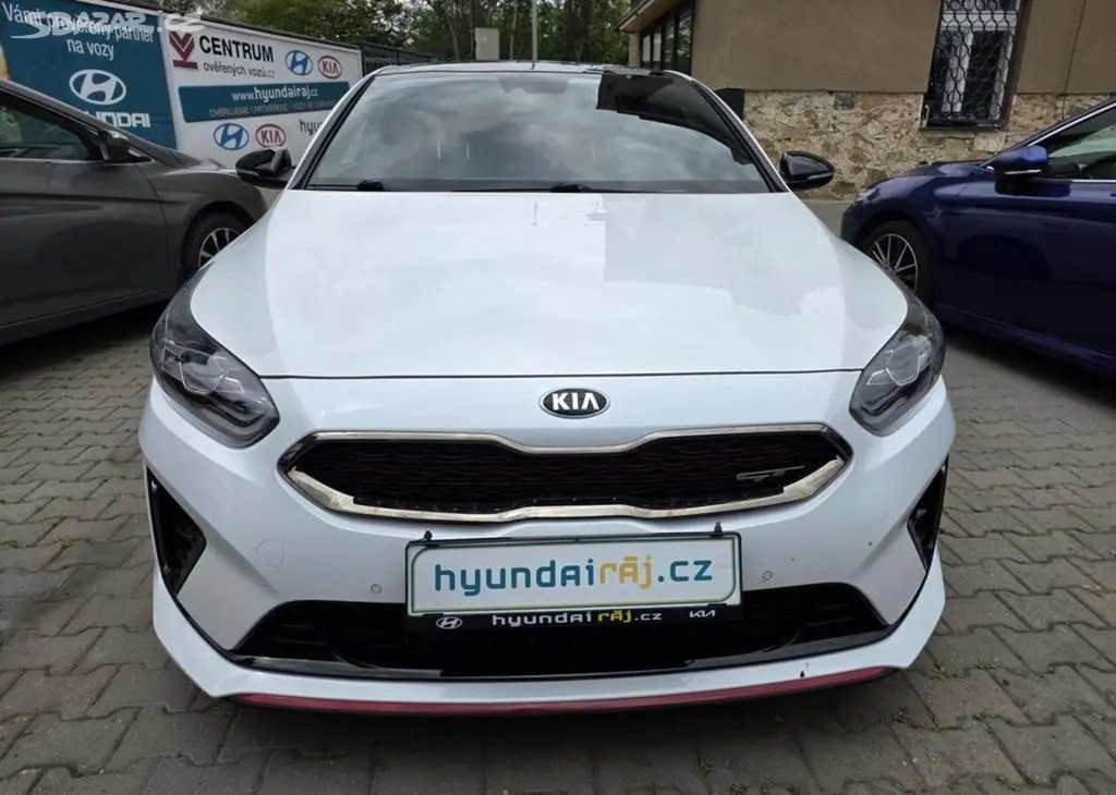 Kia Procee´d 1.6-PANORAMA-GT-150kw