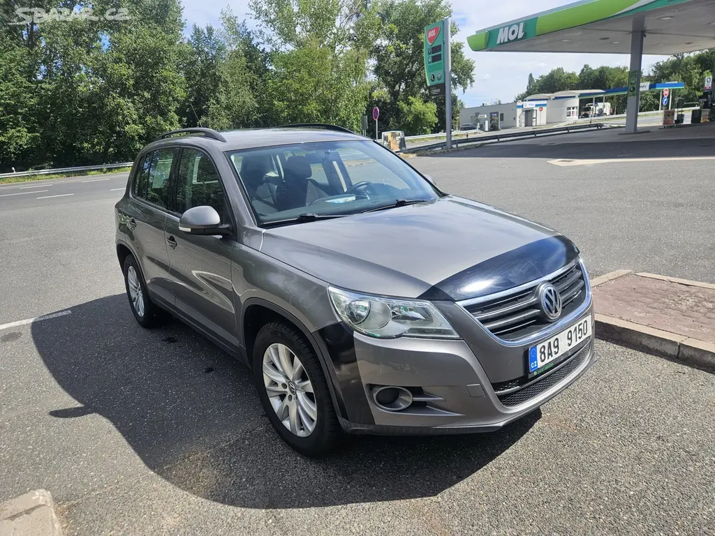 Volkswagen Tiguan 1.9 TDI nafta 2008 - fotka 4