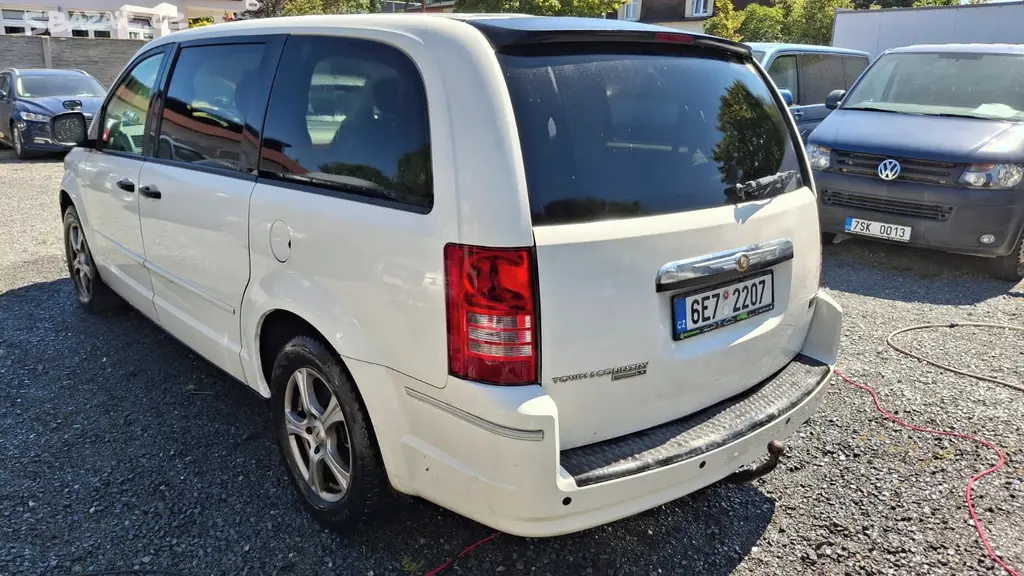 Chrysler Town & Country, LPG tažné automat 7 míst 3.3V6 - fotka 2