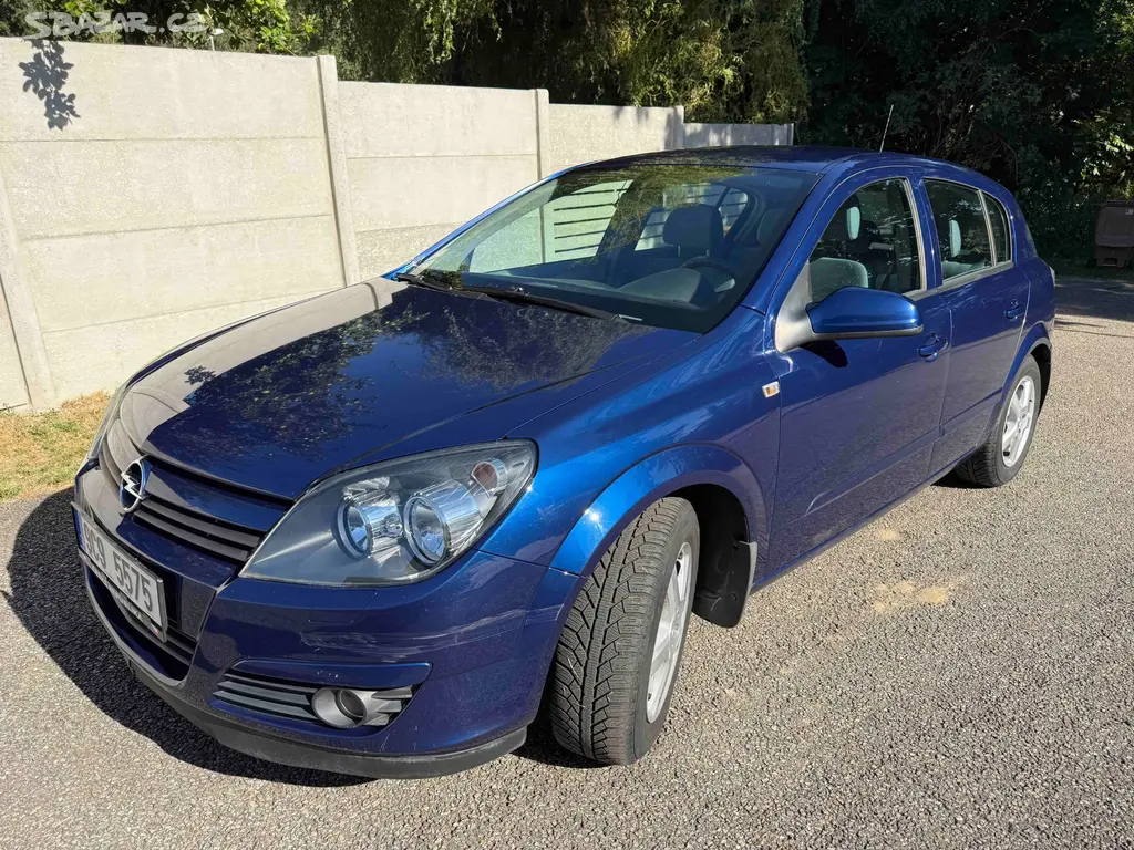 Opel Astra H, 1.4i, 66kw, rok 2004,najeto 154 tis. - fotka 4