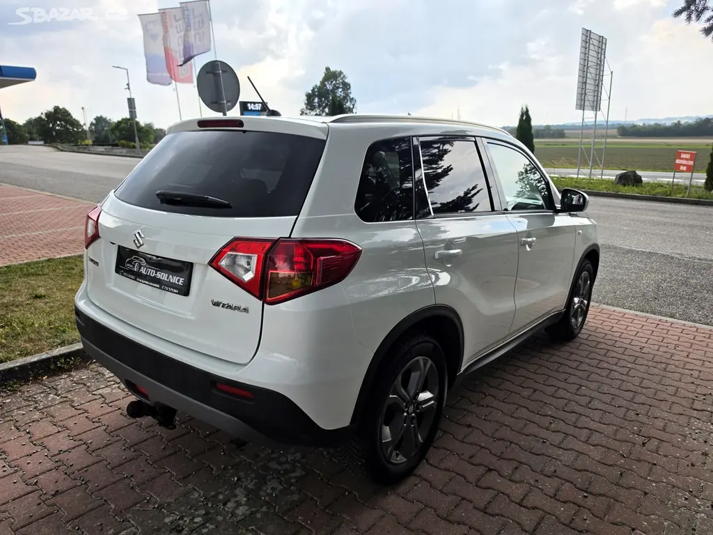 Suzuki Vitara COMFORT 1.6 VVTi 4x4 2015-TAŽNÉ-126 - fotka 5
