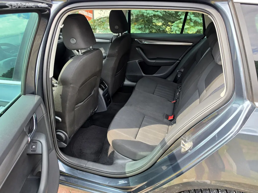Škoda Octavia STYLE DSG 1.4 TSi 110 KW-ŘEMEN-140 - fotka 6