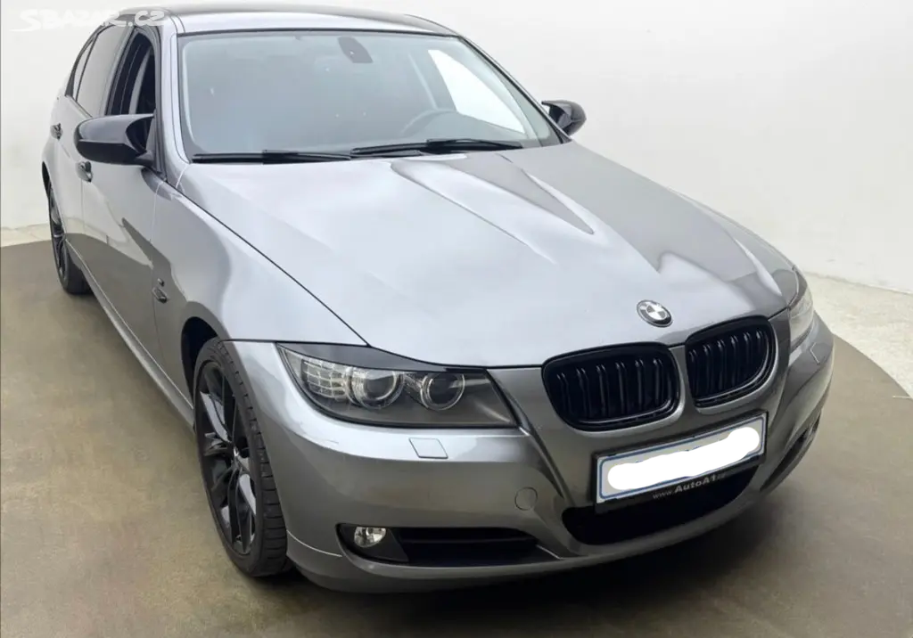 BMW Řada 3 (E90) 320i 105 kW|Velký servis|Polokůže - fotka 3