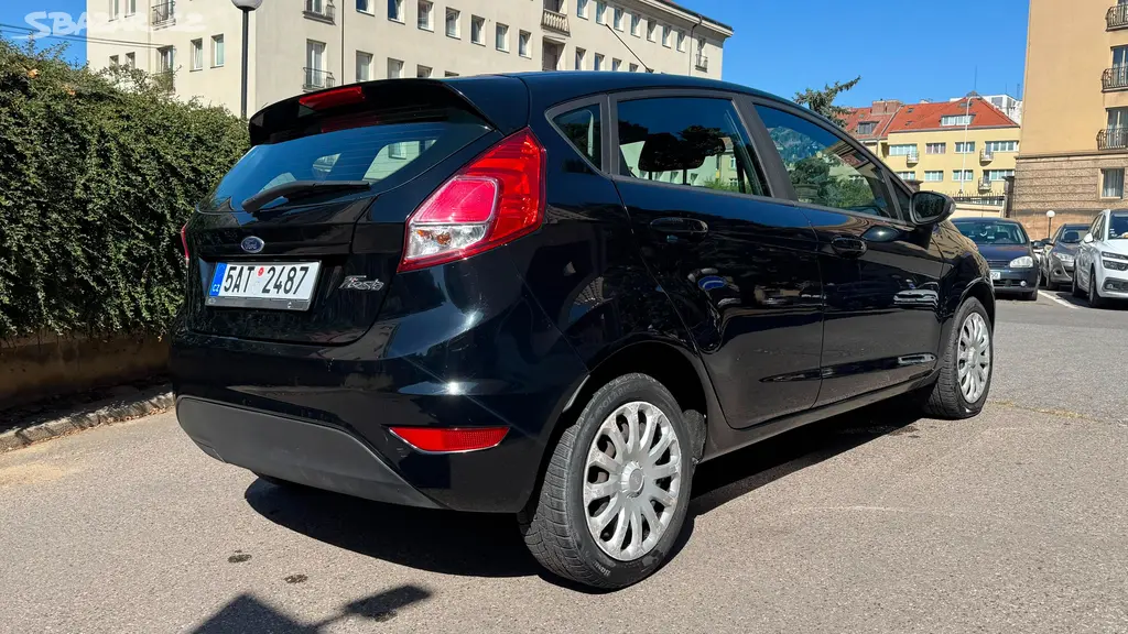 FORD FIESTA 1.25 60 kW, 2016, 81 690 km, 2.MAJITEL - fotka 4